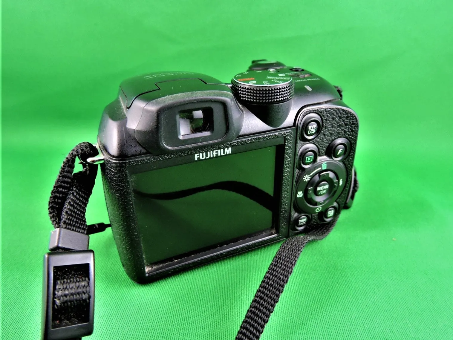 Cameras - Fujufilm Finepix S1000 fd