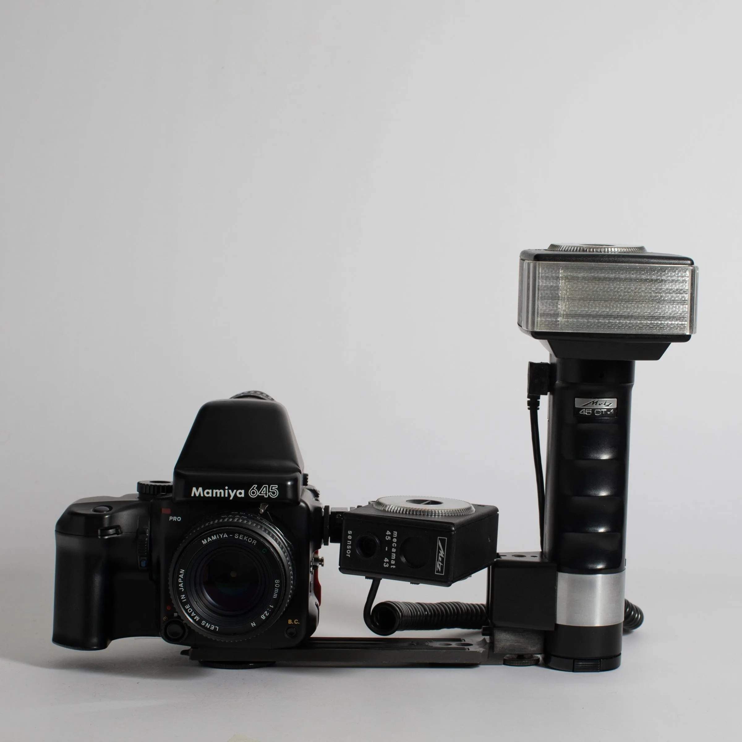 Metz 45 CT-1 Flash Gun and Mounting Bracket
